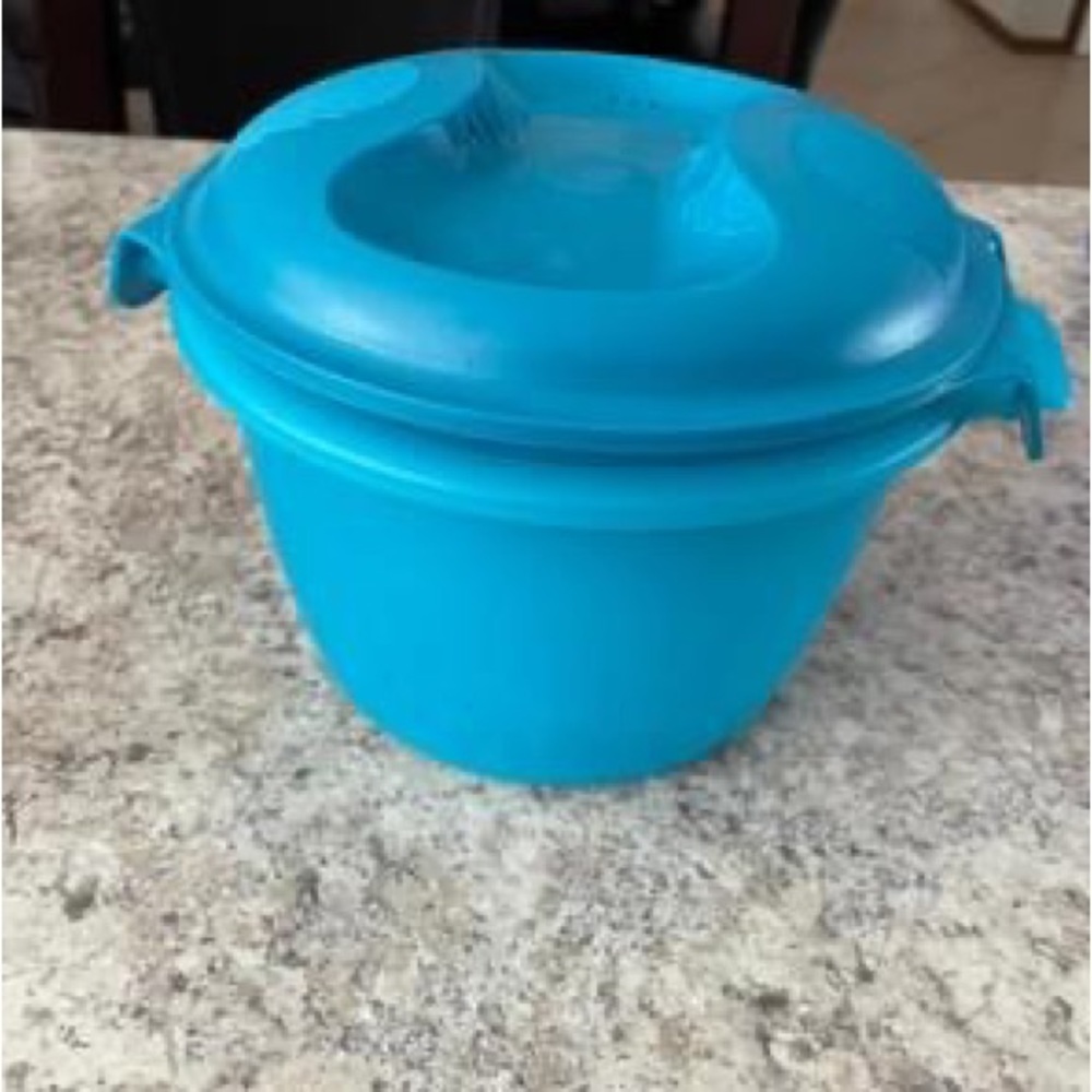 Tupperware steamer
